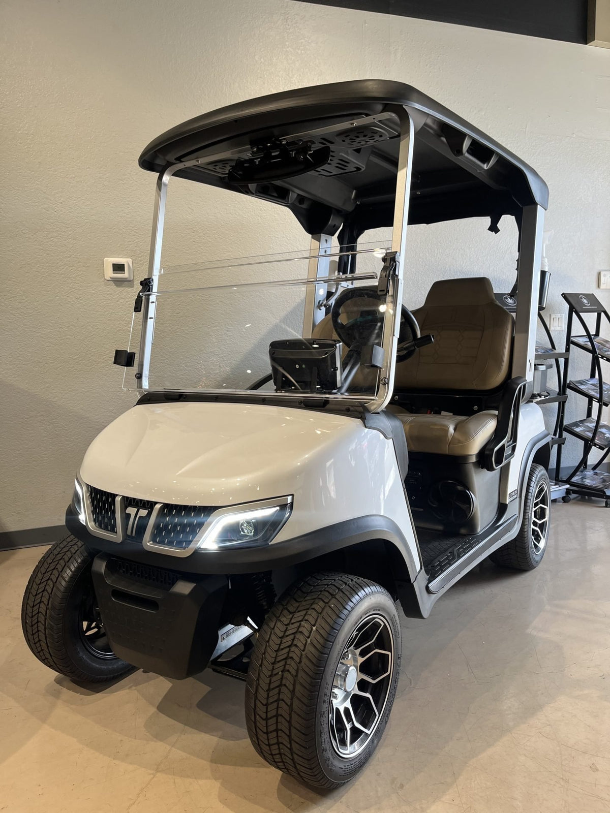 ALL NEW 2025 TARA 2 SPIRIT PRO Golf Cart WITH TOUCHSCREEN AND LITHIUM BATTERY For Sale